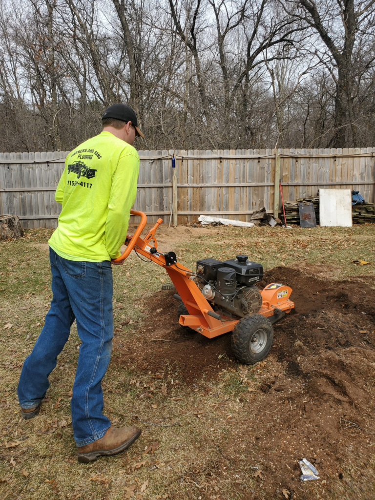 Stump grinding service Eau Claire WI