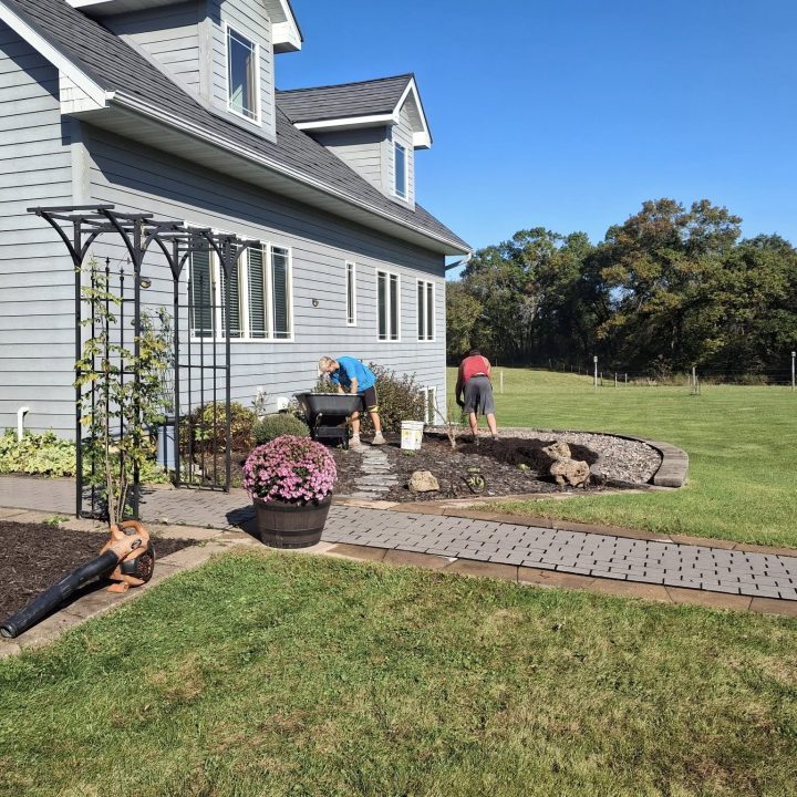 landscape w employees